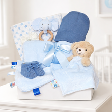 Load image into Gallery viewer, Blue bear baby boy gift box newborn hamper