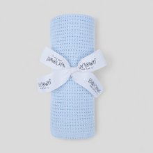 Load image into Gallery viewer, Blue cotton cellular baby blanket – cosy breathable blanket for baby boys