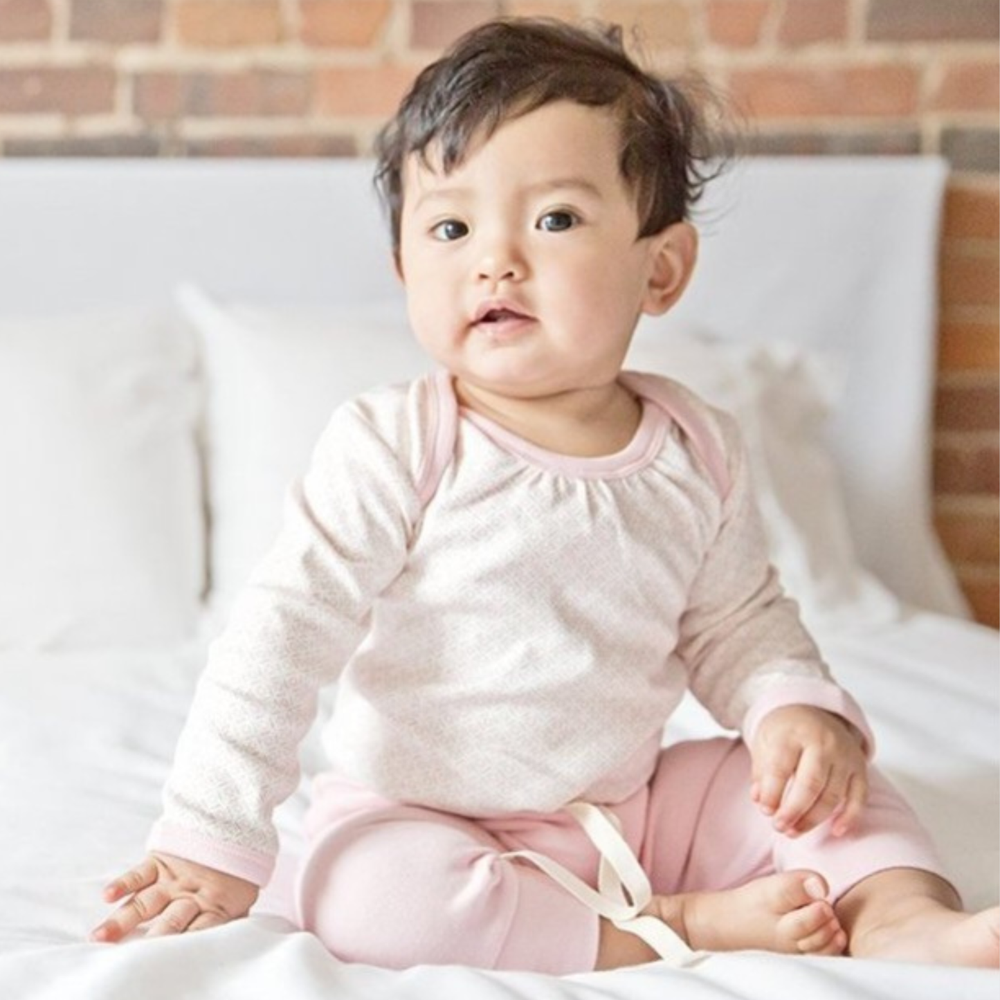 Pink organic cotton long sleeve baby top 0–3 months, newborn baby girl clothing for baby gift hampers