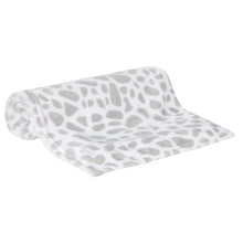 Load image into Gallery viewer, New Baby Hamper Gift - Cute Giraffe