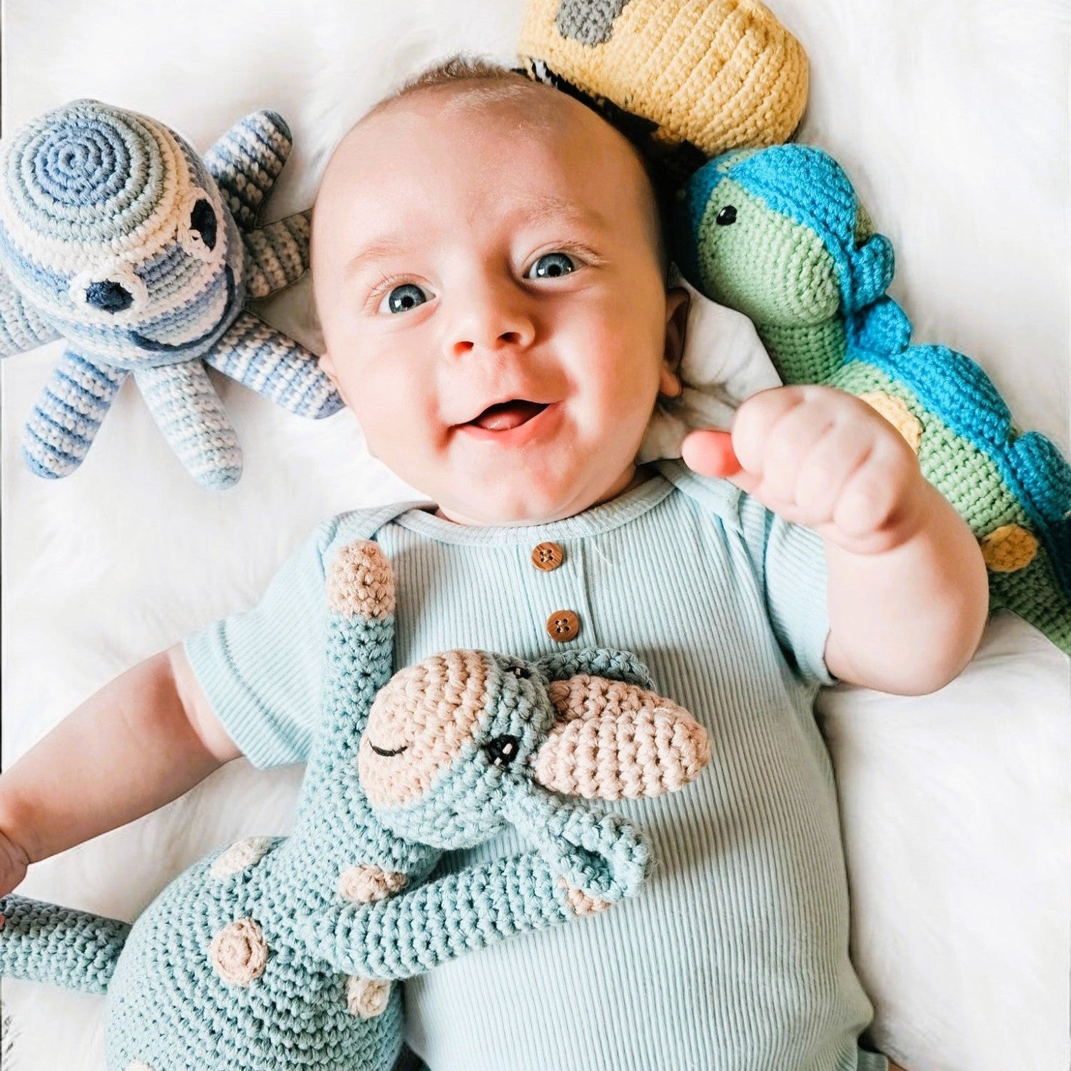 Baby toys collection – soft teddy bears, baby books, wooden toys and comforters from Ema and Boo