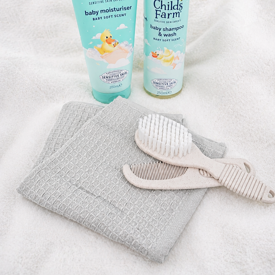 Neutral Baby Hamper Gift – Elephant Newborn Gift Set
