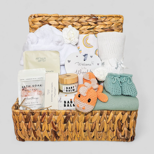 New Mummy Hamper – Luxury Unisex Baby Gift for Mum & Baby - Ema and Boo