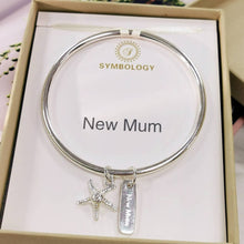 Load image into Gallery viewer, Silver bracelet with starfish charm and &#39;New Mum&#39; tag in a box - Presents for Newborn Mums
