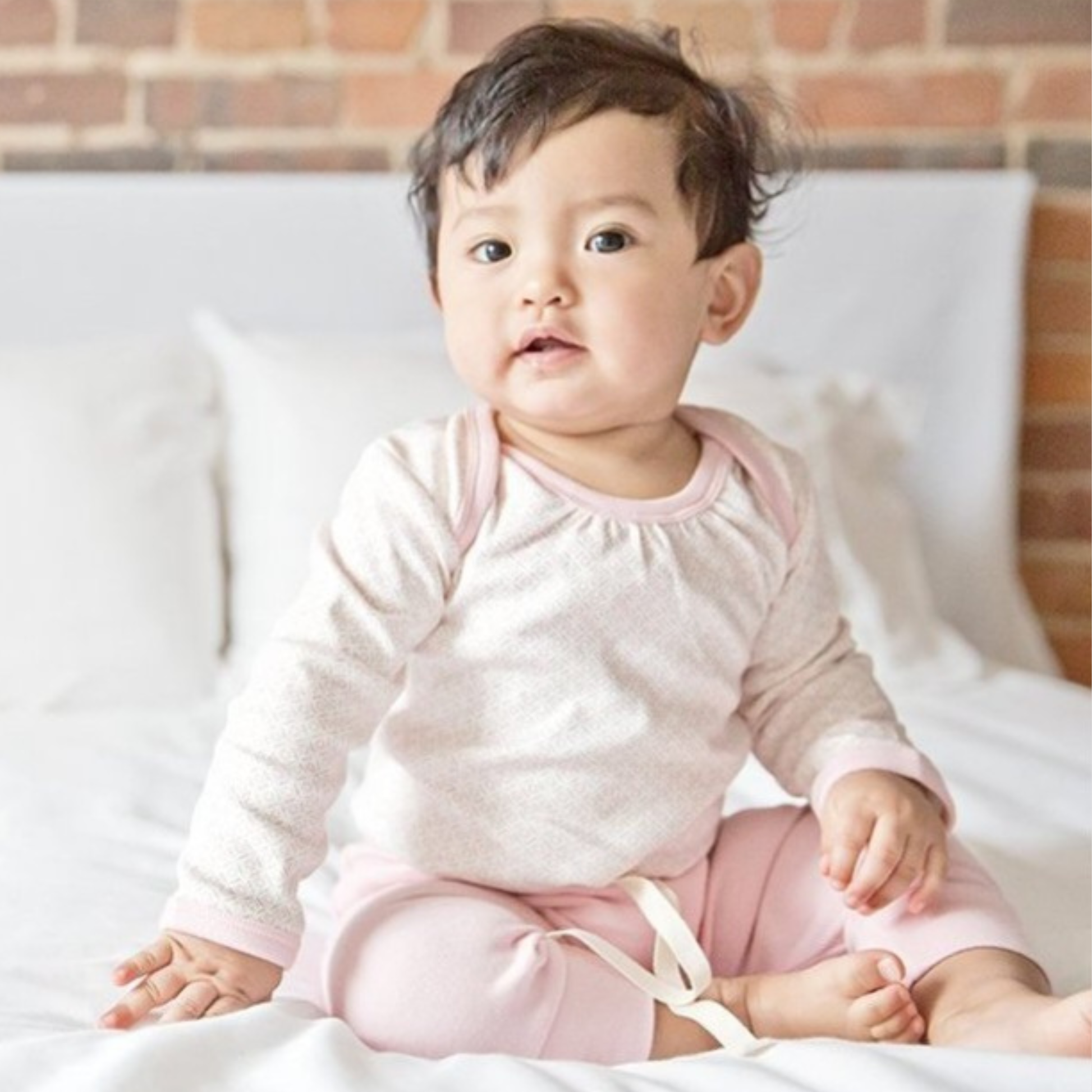 Pink organic cotton long sleeve baby top 0–3 months, newborn baby girl clothing for baby gift hampers