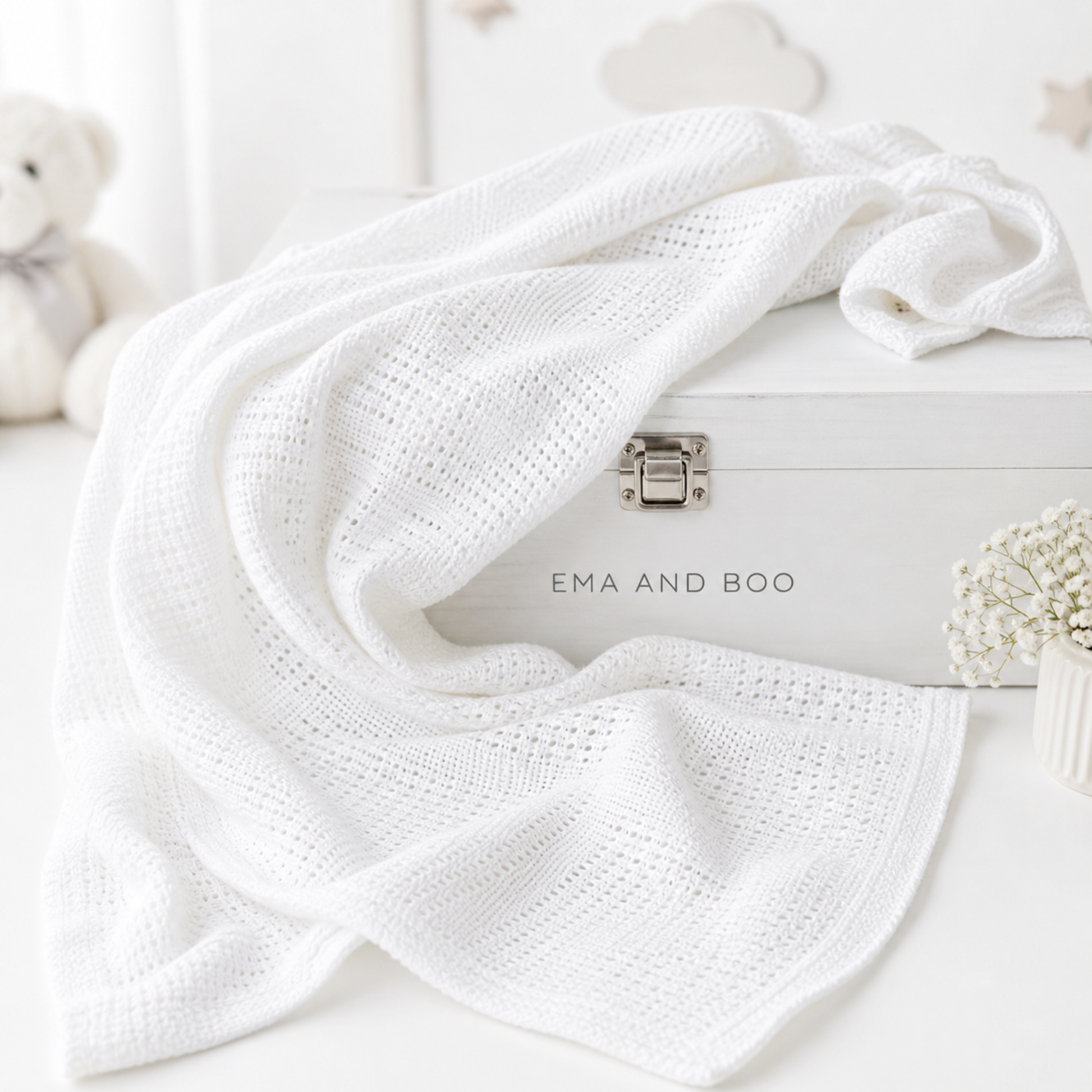 white cellular baby blanket breathable cotton newborn essential soft baby blanket uk