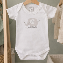 Load image into Gallery viewer, neutral newborn gift set elephant  themed baby bodysuit

