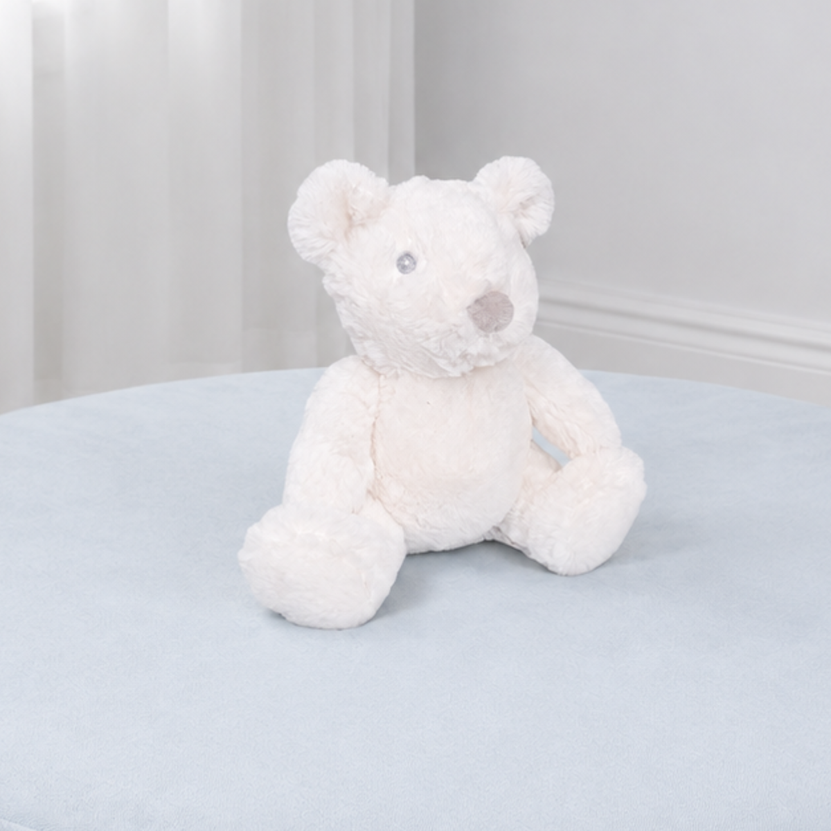 White plush teddy bear from BAMBINO BY JULIANA – soft 18cm baby comfort toy with embroidered features