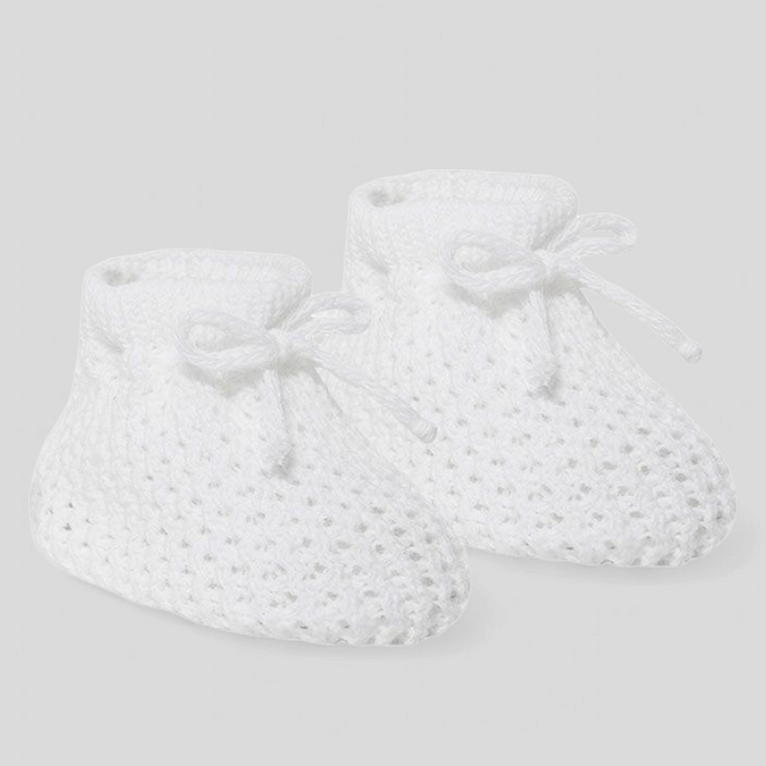 White baby booties – soft unisex newborn gift for baby boys or girls