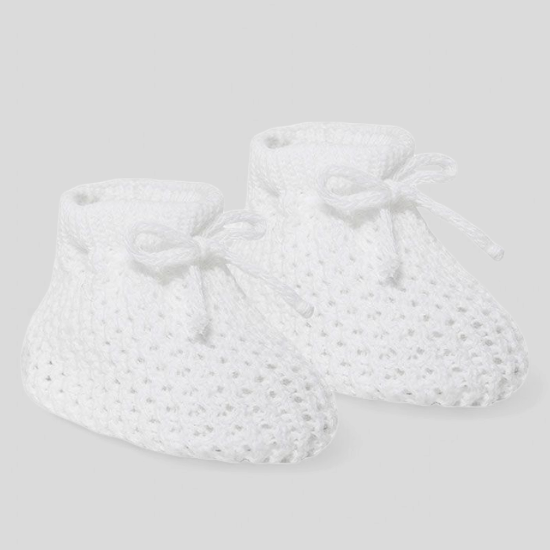 White baby booties – soft unisex newborn gift for baby boys or girls