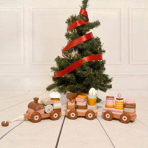 Wooden Train with Stacking Cakes